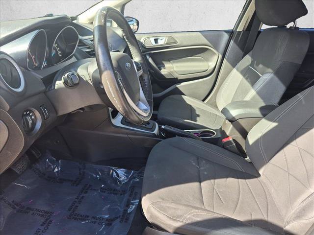 Used 2014 Ford Fiesta SE FWD image 14