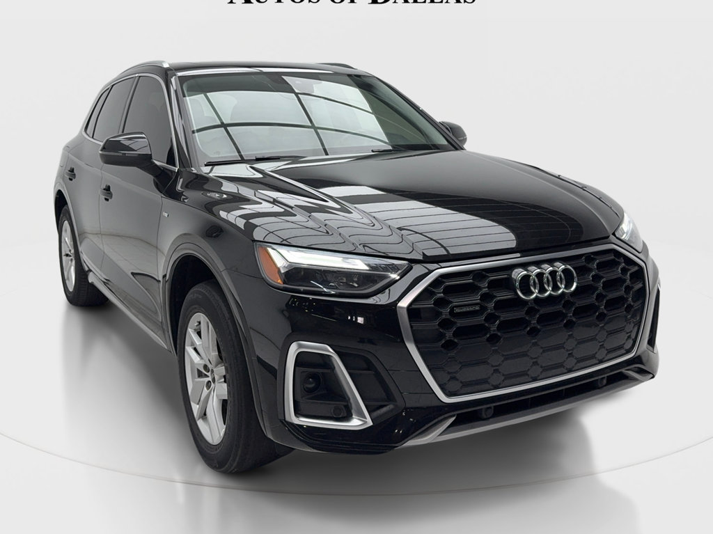 Used 2023 Audi Q5 2.0T Premium w/ Convenience Package AWD/4WD image 3
