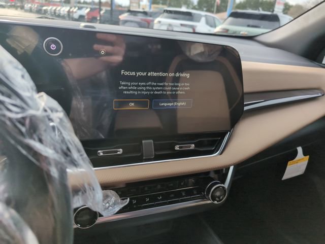 New 2026 Chevrolet Equinox ACTIV w/ Convenience Package III image 20