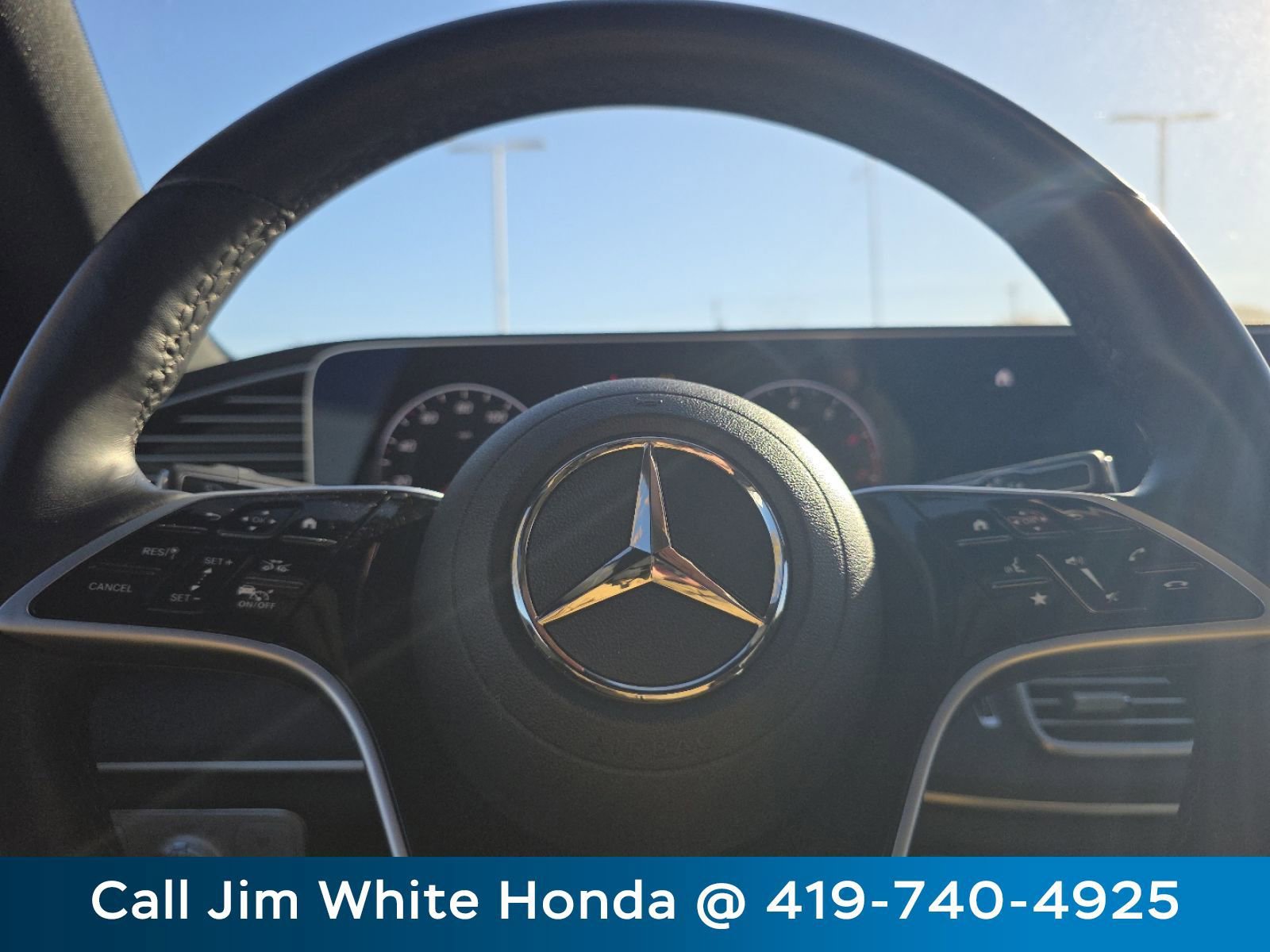 Used 2024 Mercedes-Benz GLS 450 4MATIC image 29