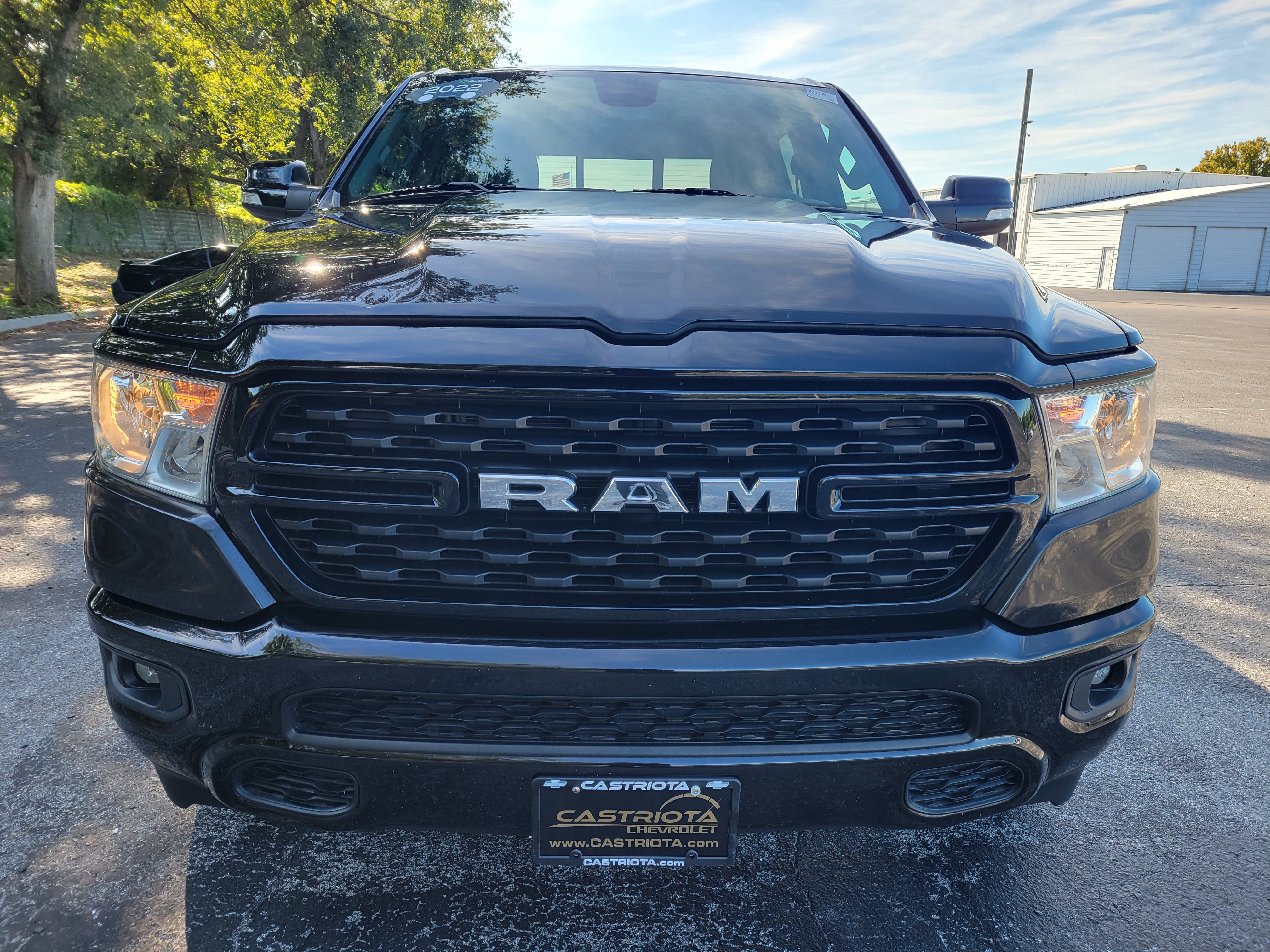 Used 2022 RAM 1500 Big Horn AWD/4WD image 2