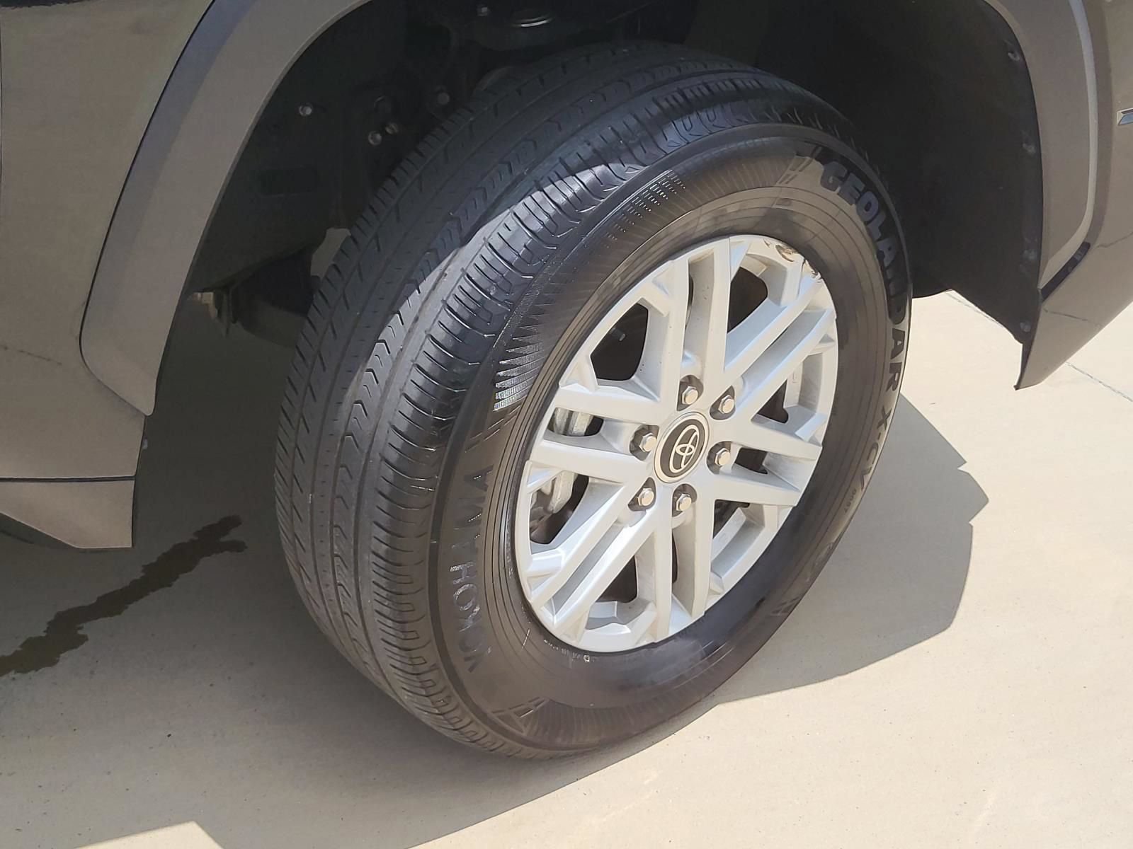 Used 2024 Toyota Tundra SR5 AWD/4WD image 8