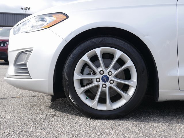 Used 2019 Ford Fusion SE image 10