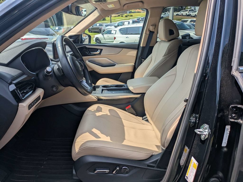 Used 2025 Acura MDX w/ Technology Package FWD image 22
