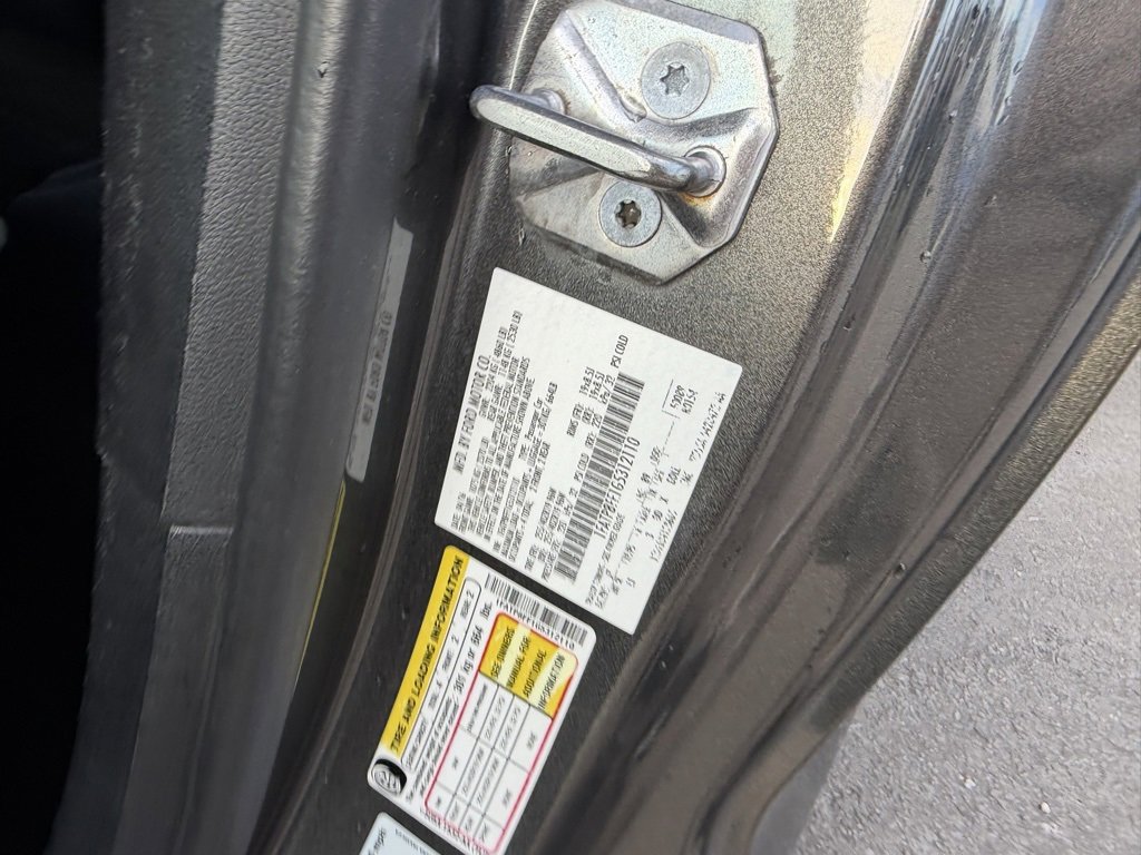 Used 2016 Ford Mustang GT Premium w/ Equipment Group 401A image 17