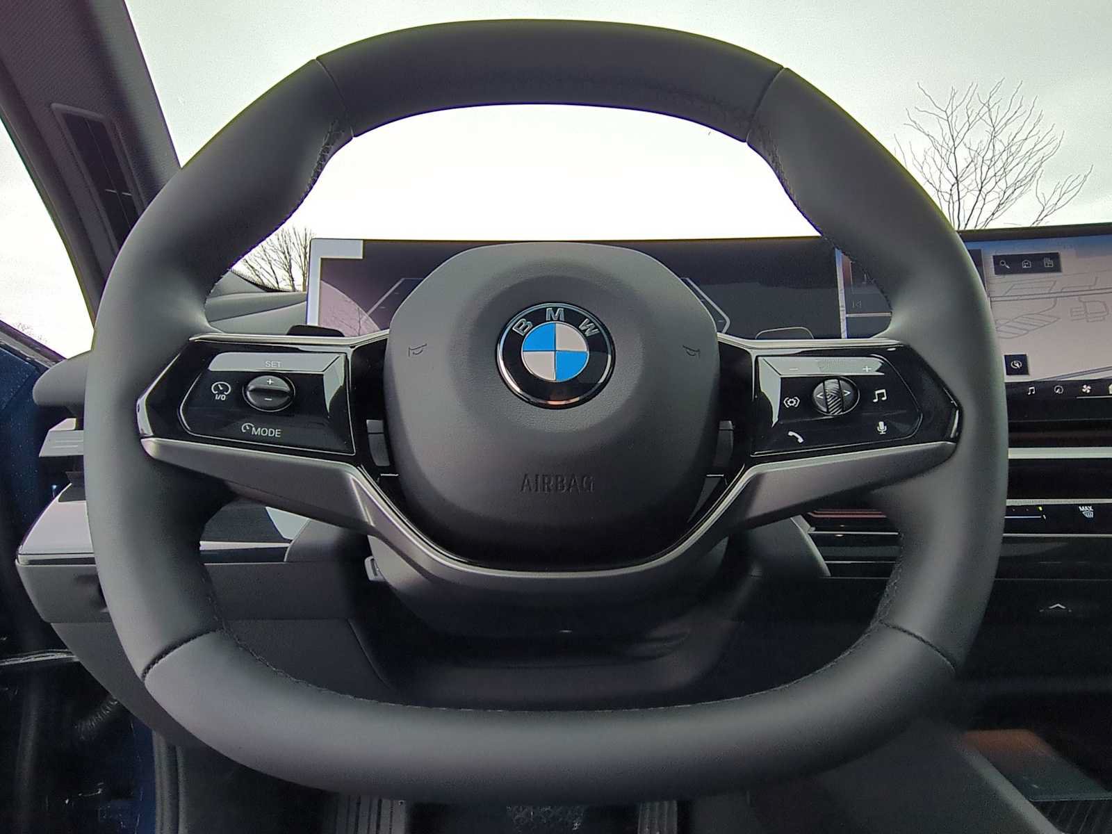 Used 2026 BMW 530i xDrive AWD/4WD image 24