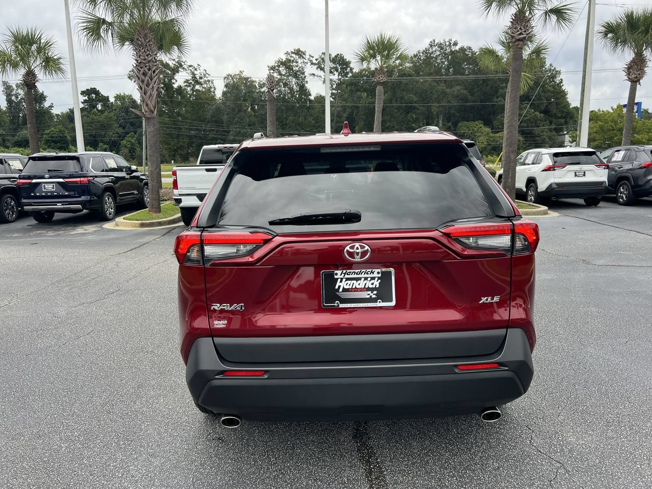 Used 2023 Toyota RAV4 XLE w/ Convenience Package FWD image 9