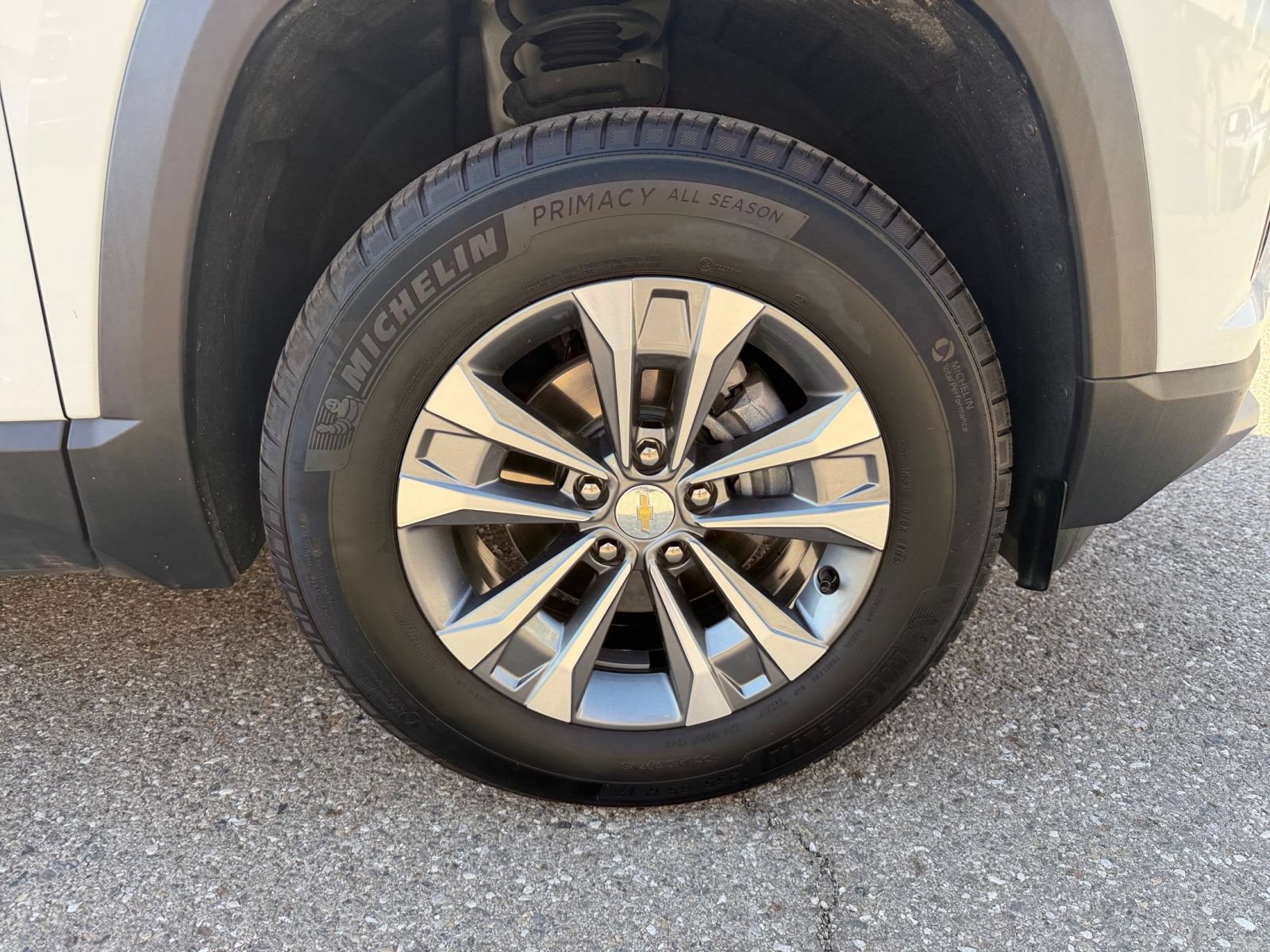 Used 2025 Chevrolet Equinox LT AWD/4WD image 31