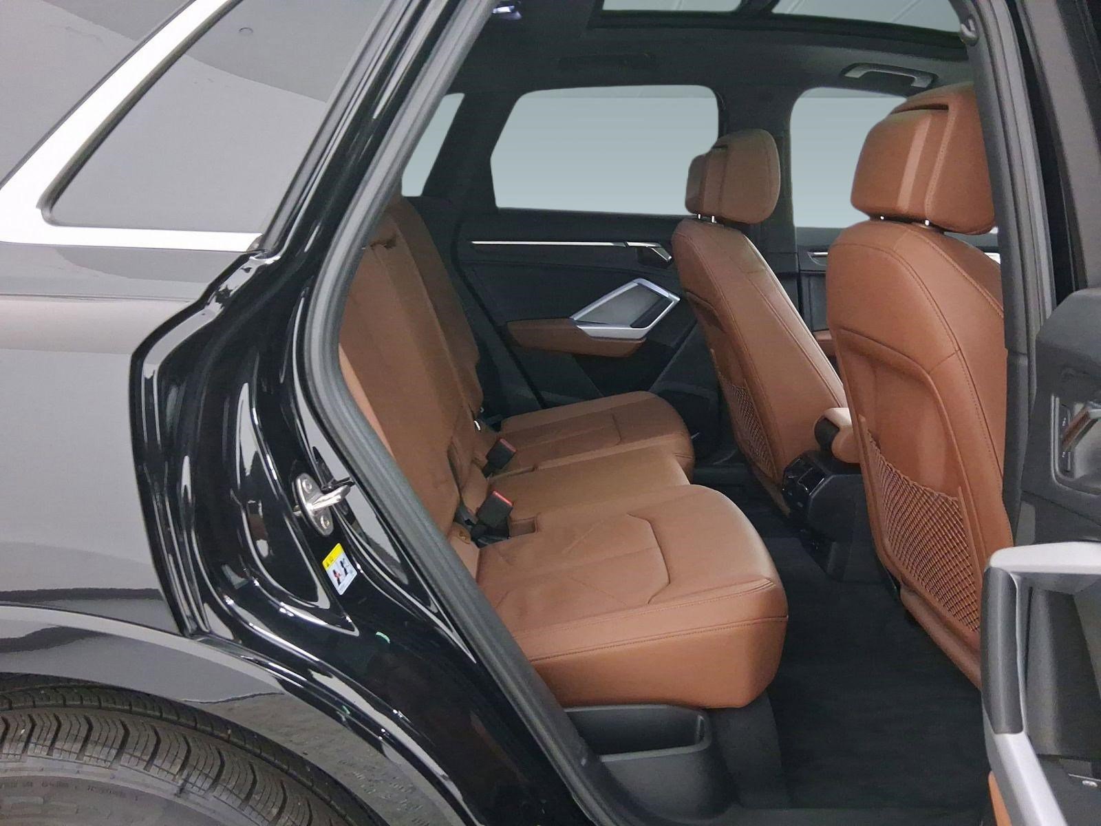 Used 2025 Audi Q3 2.0T Premium w/ Convenience Package image 30