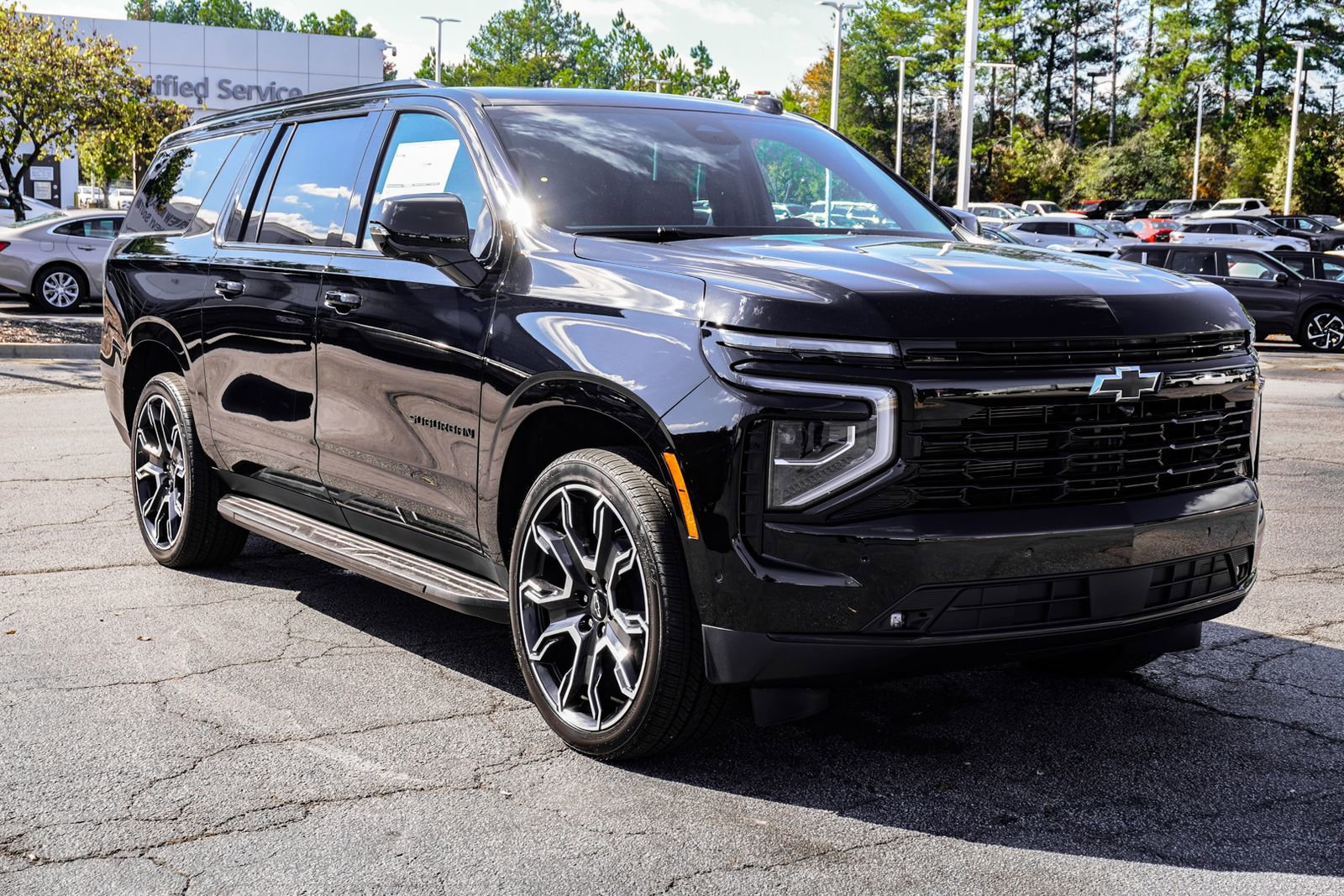 New 2026 Chevrolet Suburban RST w/ RST Capability Package image 4