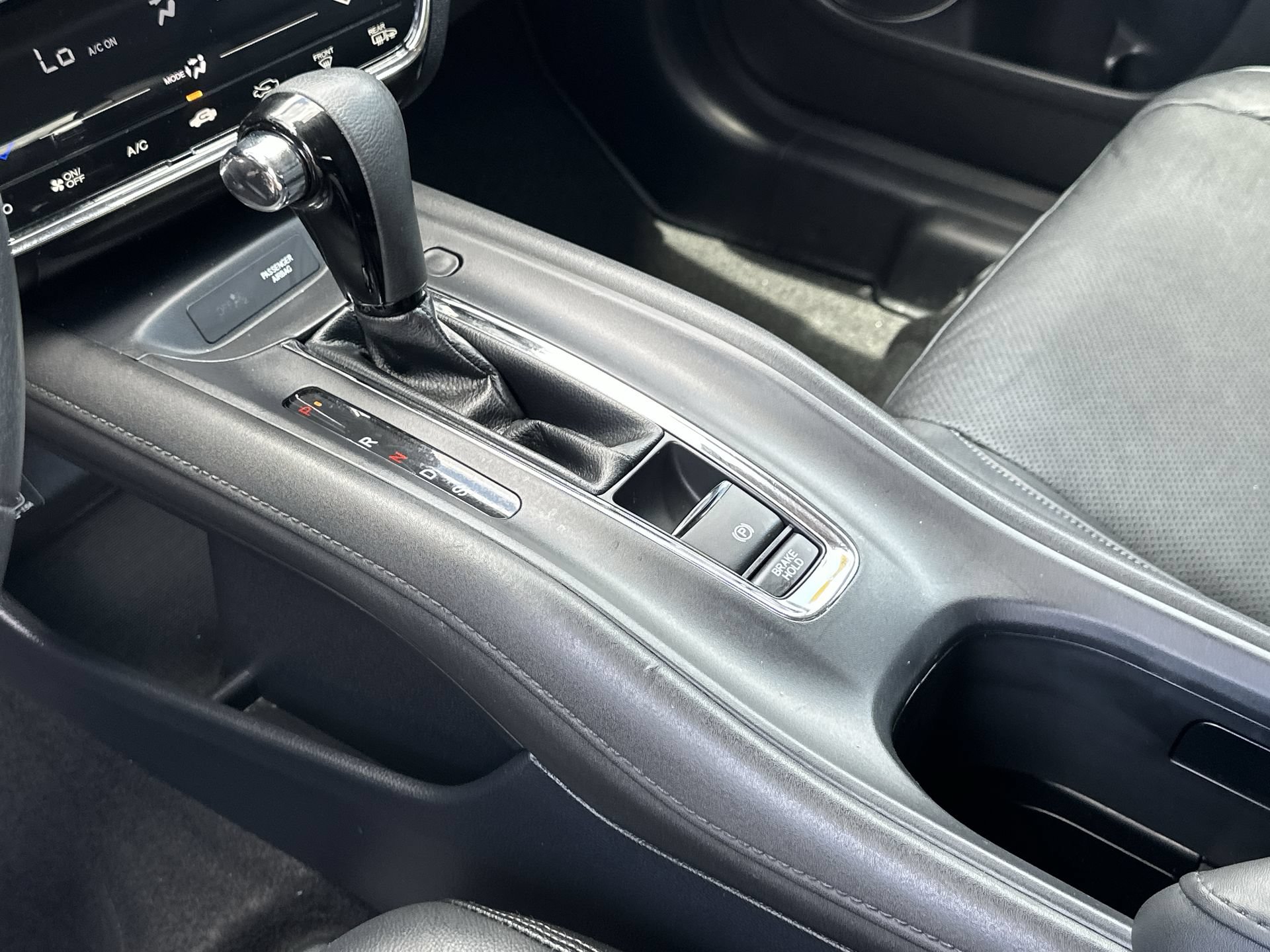 Used 2019 Honda HR-V EX-L image 25
