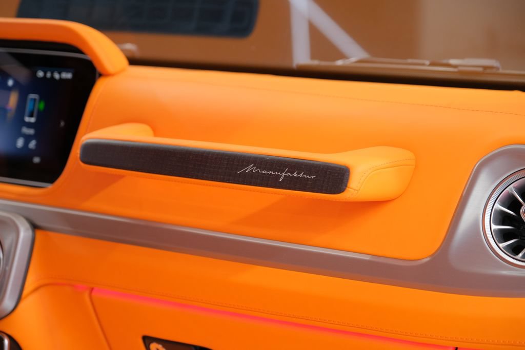 Used 2025 Mercedes-Benz G 580 w/ EQ Technology image 59