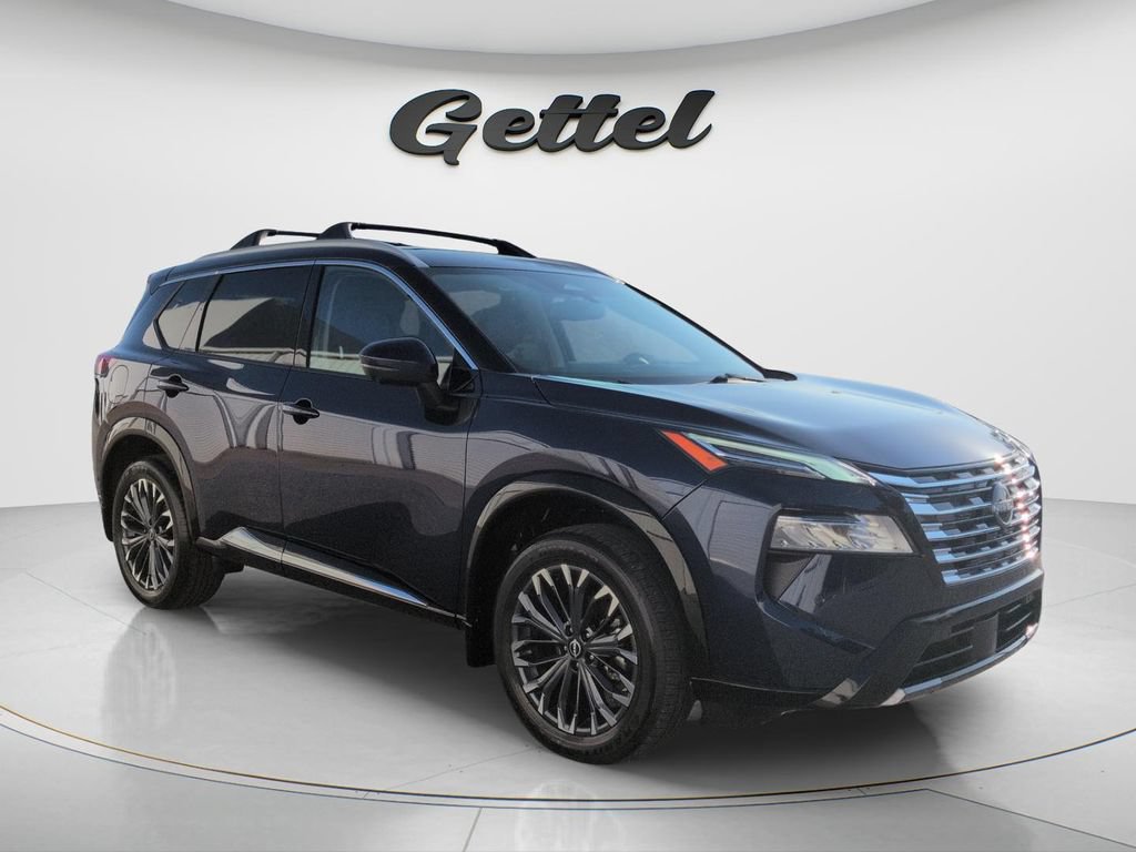 Certified 2025 Nissan Rogue Platinum FWD image 3
