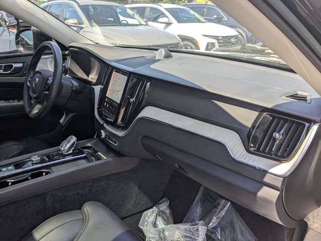 Used 2022 Volvo XC60 B6 Inscription w/ Advanced Package AWD/4WD image 23