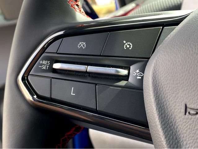 New 2025 Chevrolet Equinox RS w/ Safety and Technology Package FWD image 10