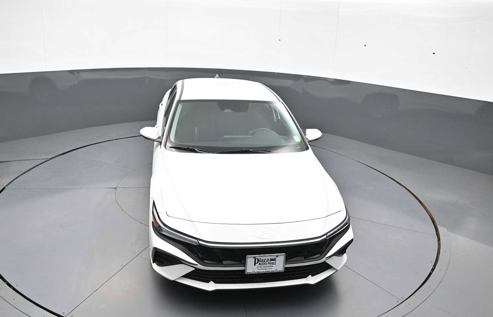 Certified 2024 Hyundai Elantra SEL FWD image 33