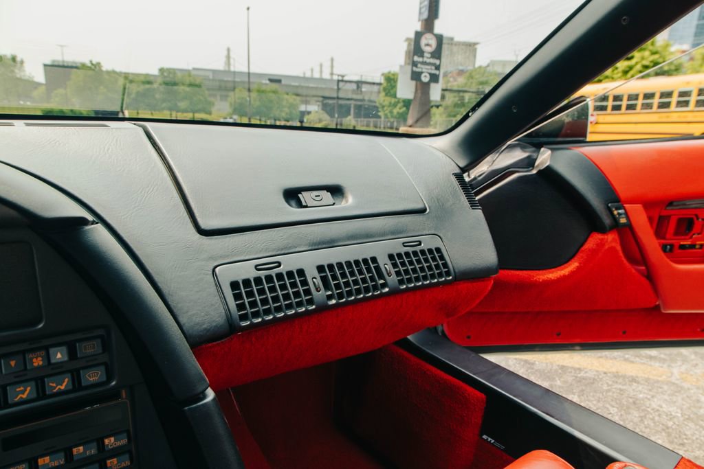 Used 1990 Chevrolet Corvette Convertible image 74