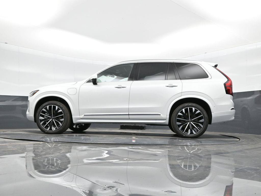 New 2026 Volvo XC90 T8 Plus w/ Protection Package Premier AWD/4WD image 28