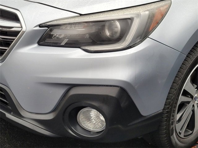 Used 2018 Subaru Outback 3.6R Limited image 4