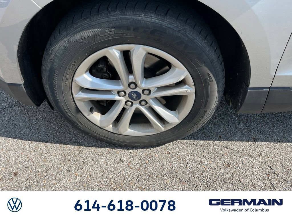 Used 2020 Ford Edge SEL w/ Cold Weather Package AWD/4WD image 19