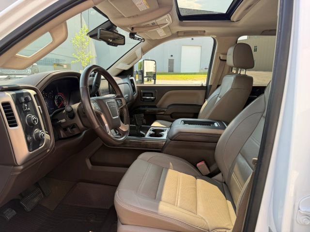 Used 2016 GMC Sierra 3500 Denali w/ Duramax Plus Package AWD/4WD image 16