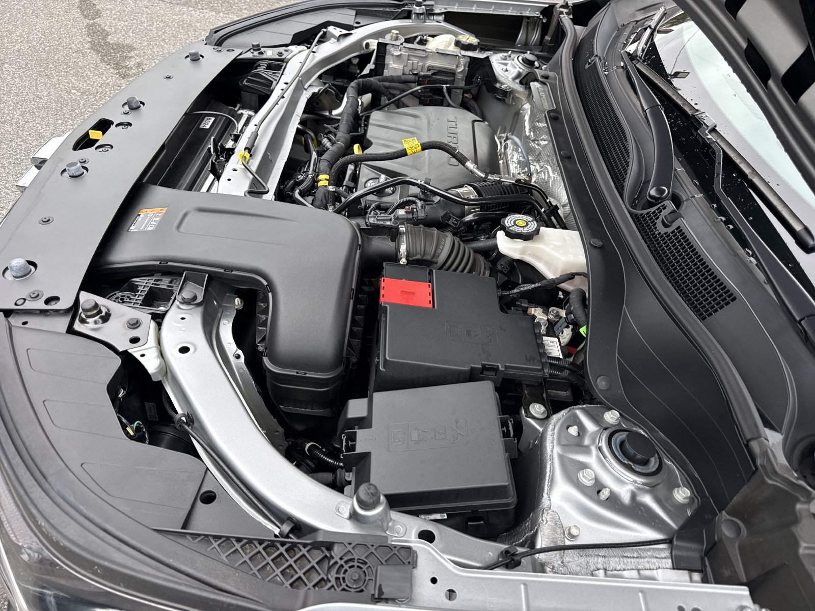 Used 2024 Chevrolet Trax LS FWD image 29