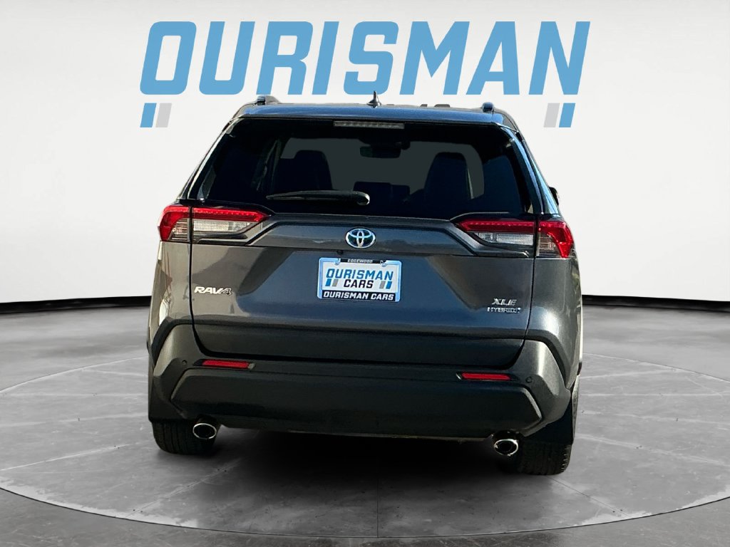 Used 2023 Toyota RAV4 XLE Premium AWD/4WD image 6