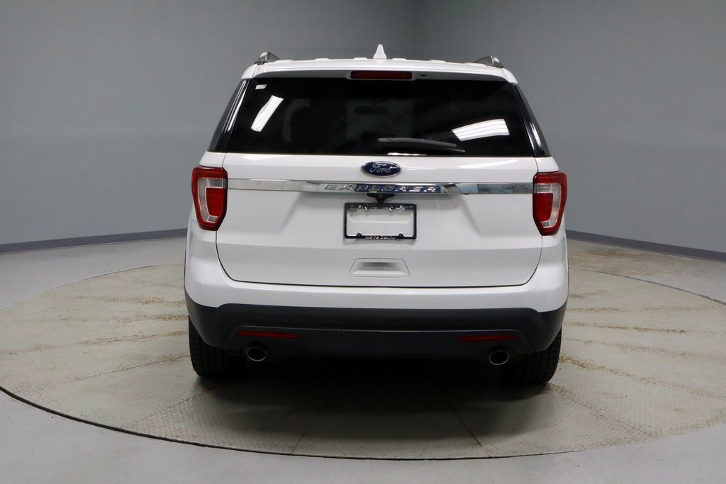 Used 2017 Ford Explorer FWD image 10