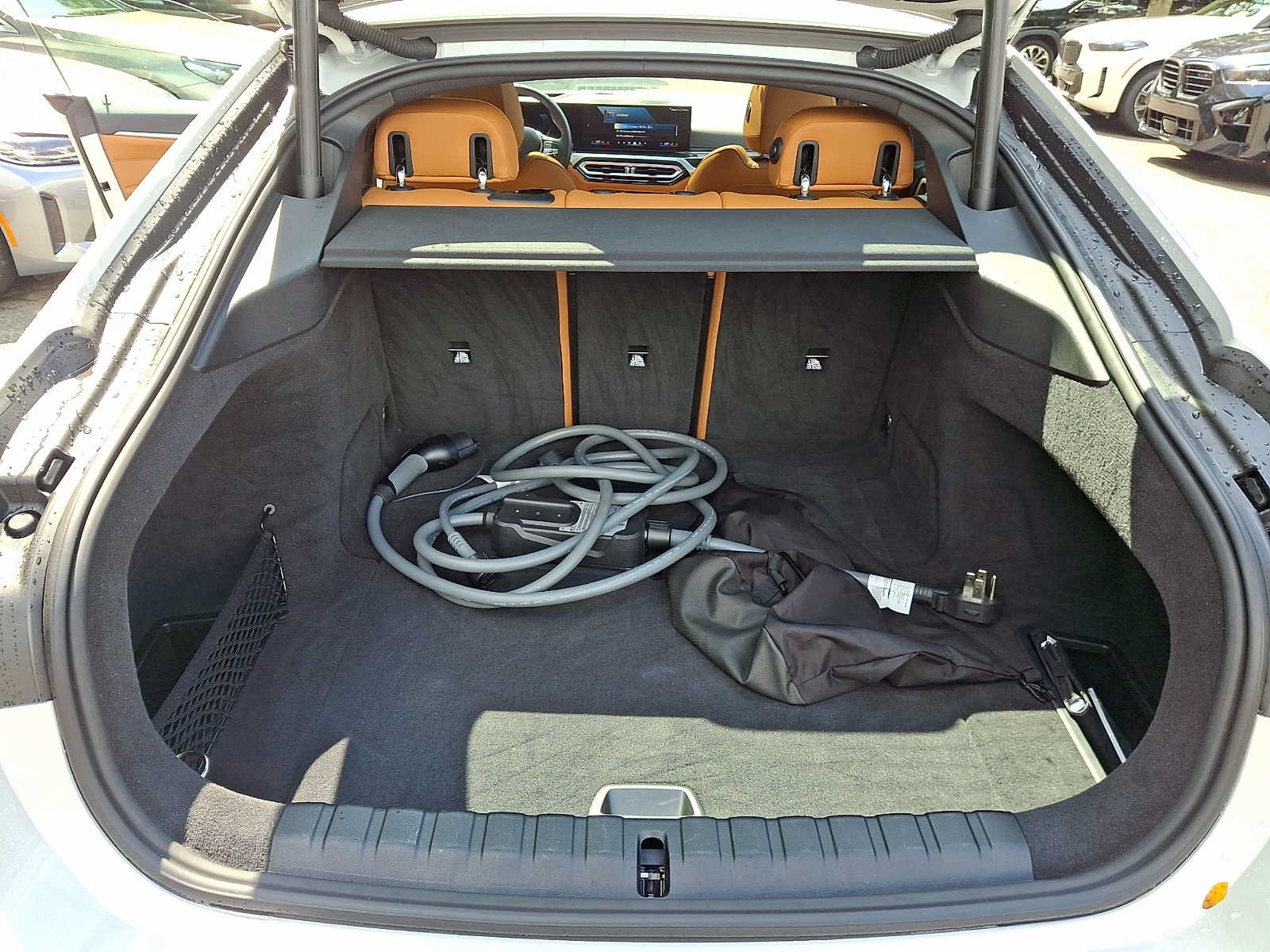 Used 2024 BMW i4 eDrive35 w/ Premium Package RWD image 29