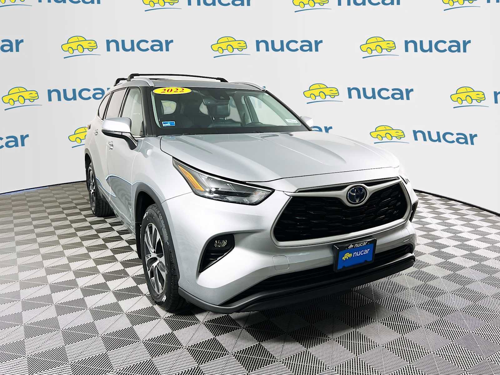 Used 2022 Toyota Highlander XLE
