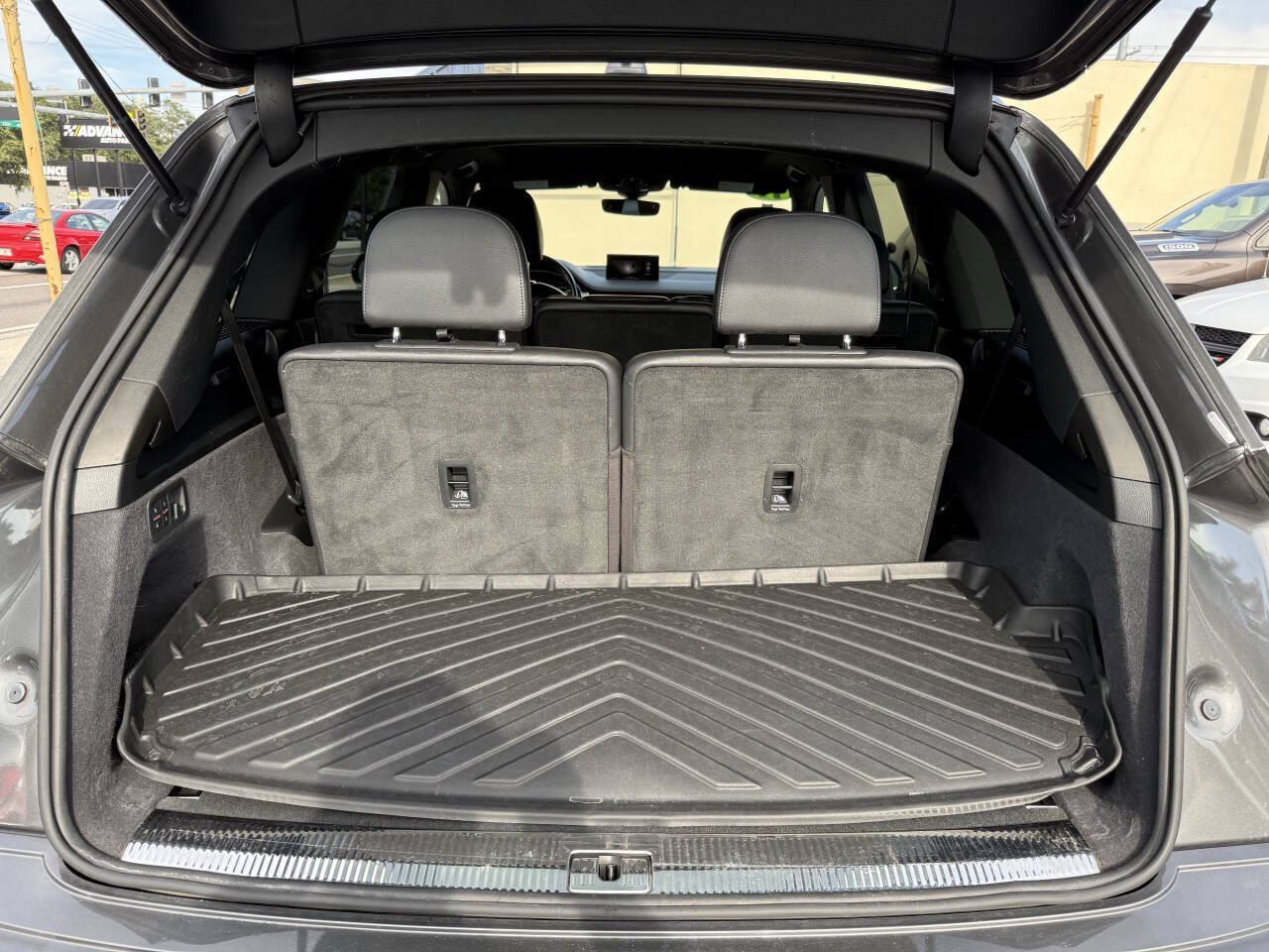 Used 2019 Audi Q7 2.0T Premium w/ Convenience Package AWD/4WD image 22