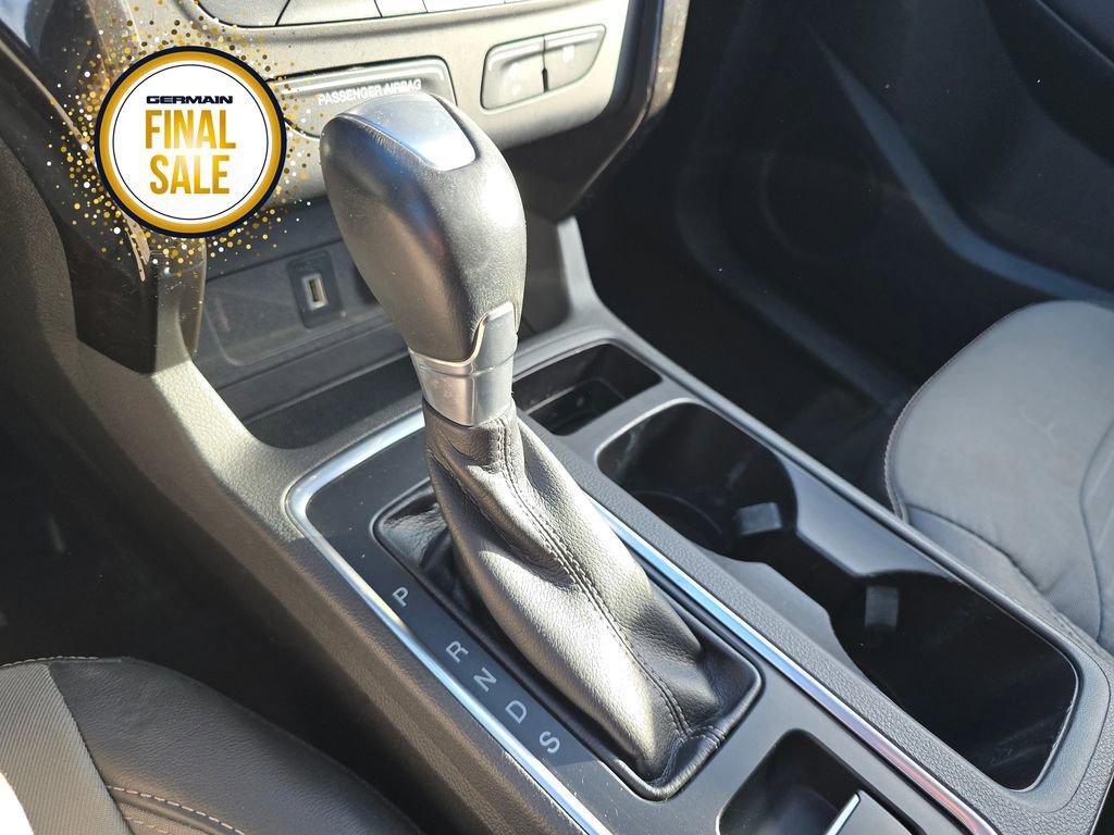 Used 2017 Ford Escape SE w/ SE Sport Appearance Package image 23