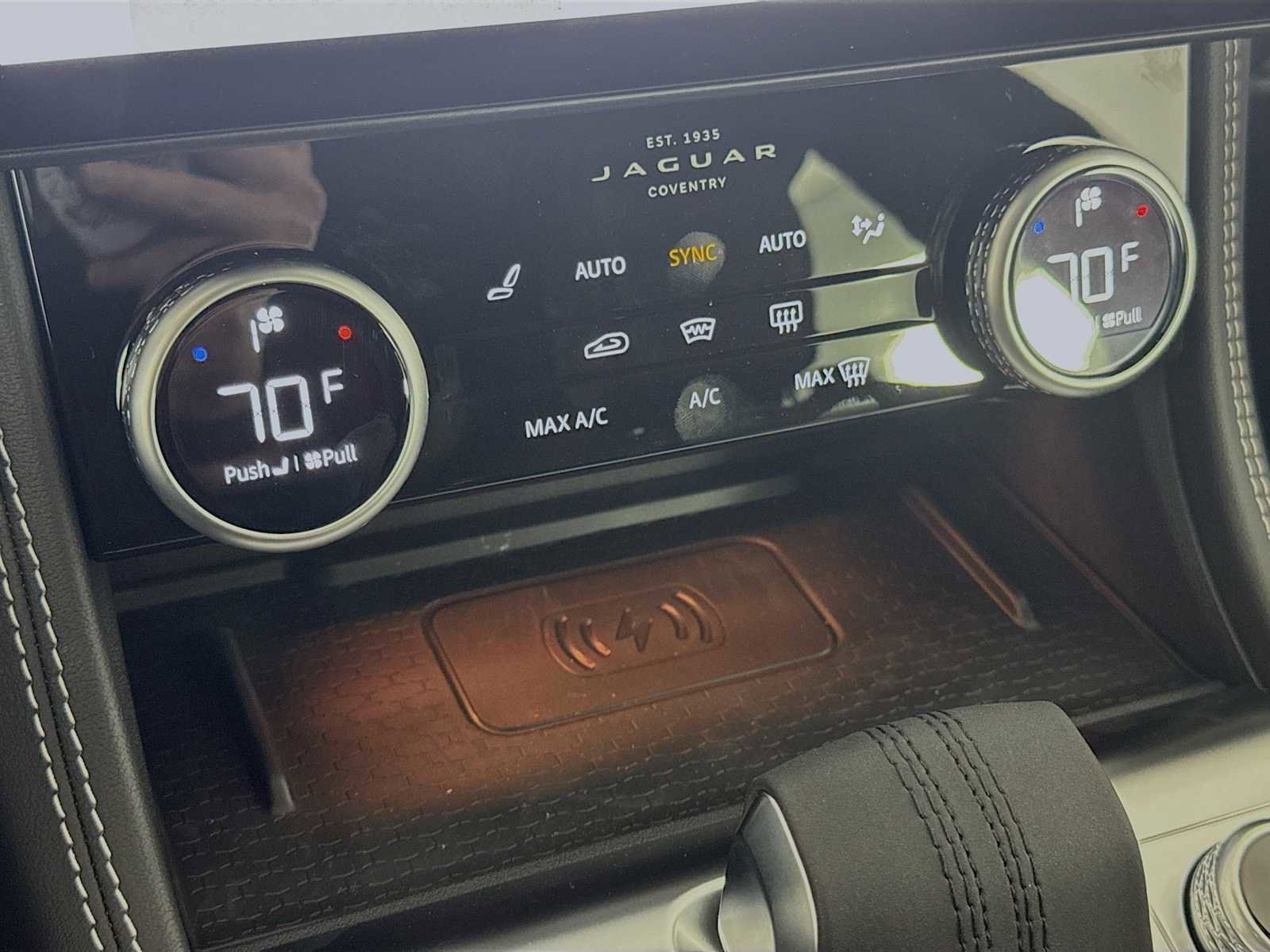 New 2026 Jaguar F-PACE R-Dynamic S image 14