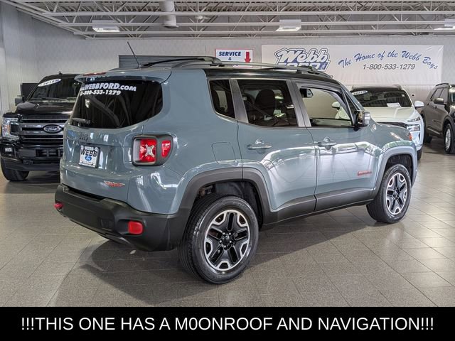 Used 2016 Jeep Renegade Trailhawk AWD/4WD image 8