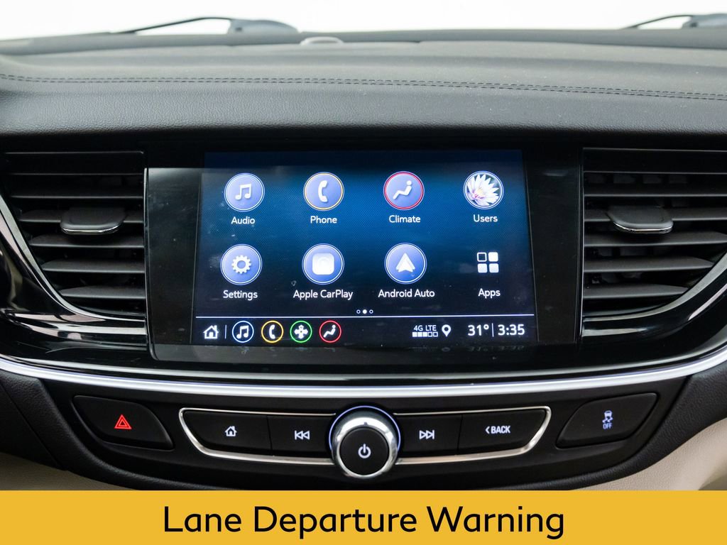 Used 2019 Buick Regal Essence w/ Driver Confidence Package I image 24