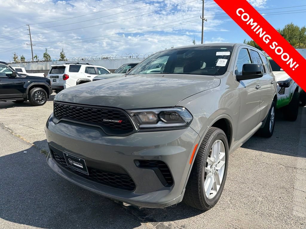 Used 2025 Dodge Durango GT AWD/4WD image 3