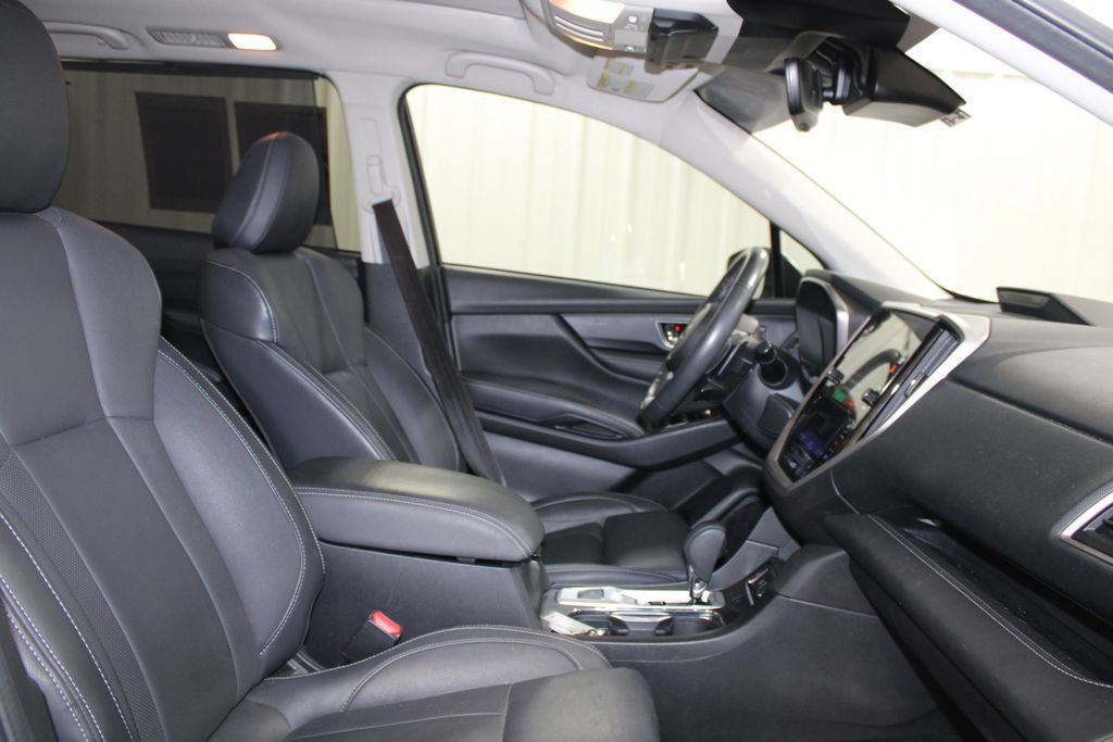 Used 2023 Subaru Ascent Limited w/ Technology Package AWD/4WD image 40