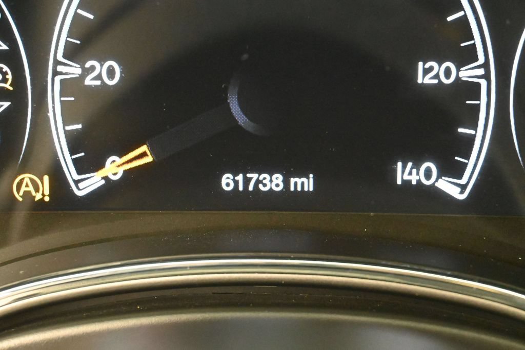 Used 2021 Jeep Grand Cherokee Limited RWD image 28