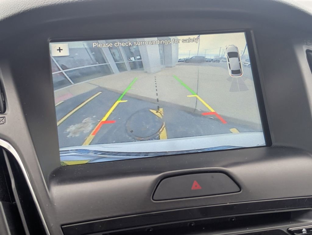 Used 2017 Ford Focus Titanium image 18