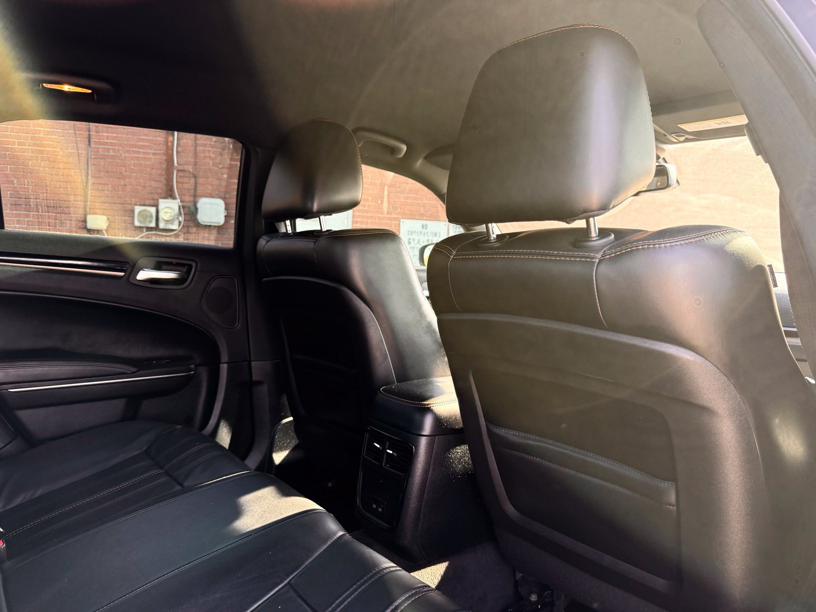 Used 2016 Chrysler 300 S RWD image 27