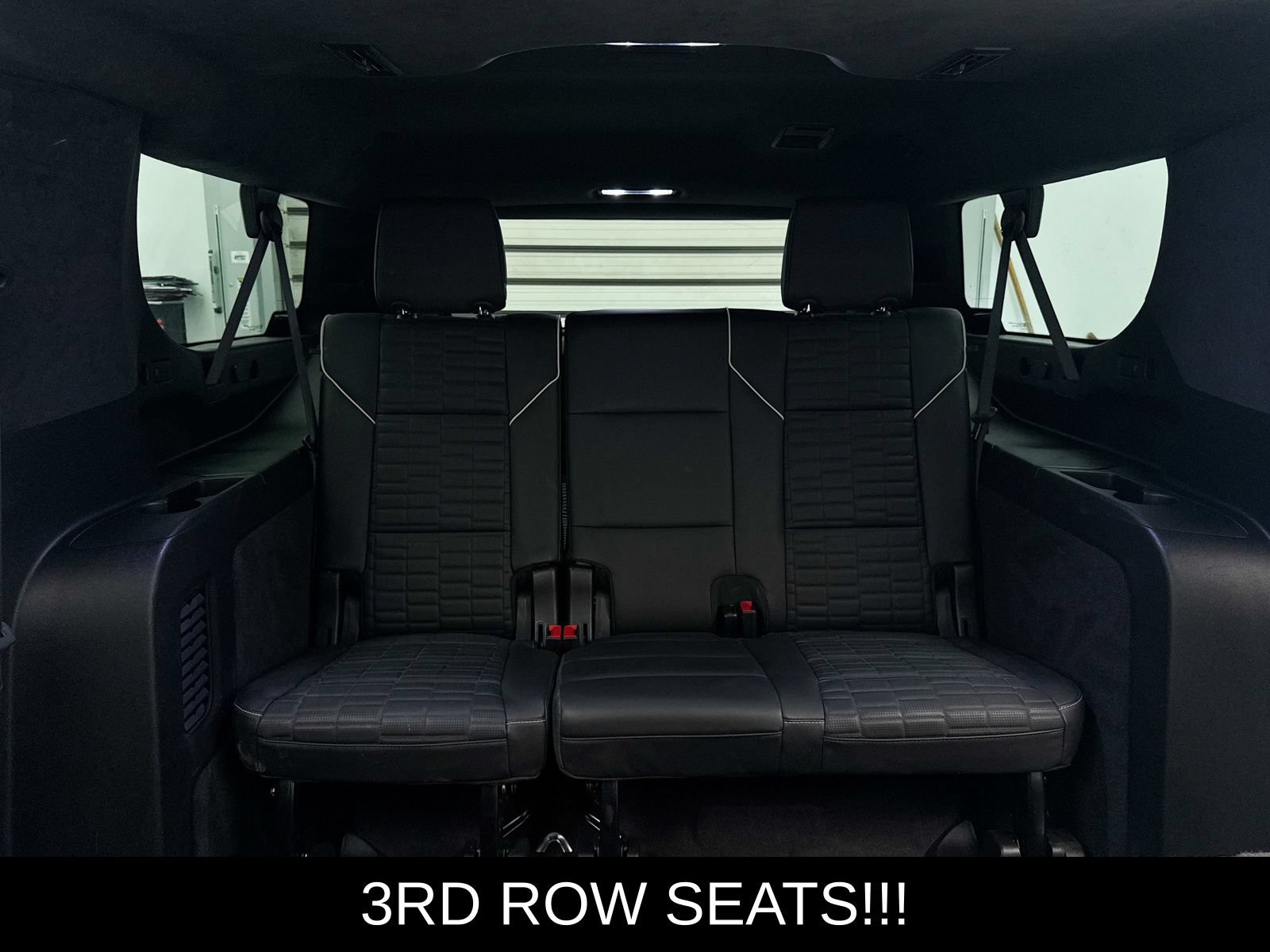Used 2023 Cadillac Escalade ESV Sport Platinum w/ LPO, ONYX Package AWD/4WD image 14