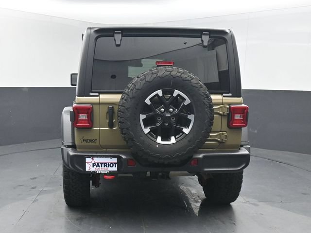 Used 2025 Jeep Wrangler Unlimited Rubicon AWD/4WD image 12