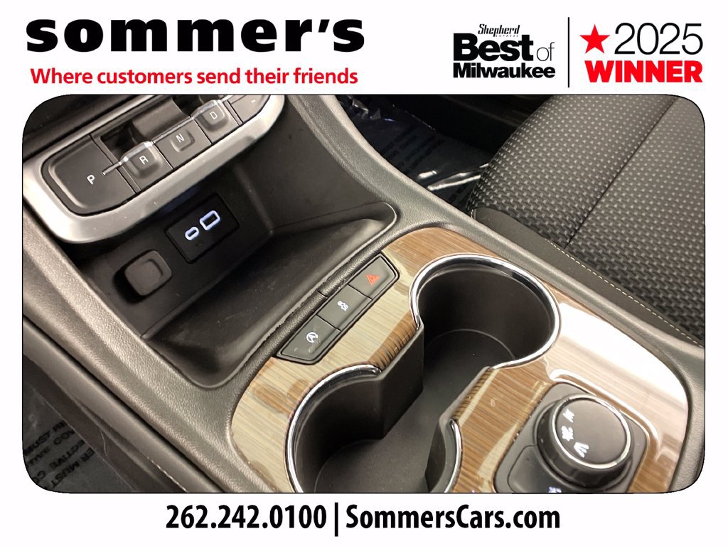 Used 2023 GMC Acadia SLE FWD image 20