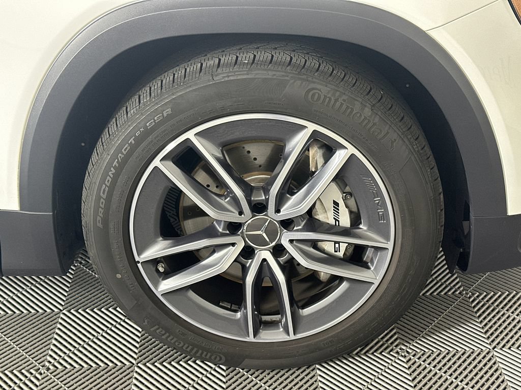 Certified 2026 Mercedes-Benz GLB 35 AMG 4MATIC image 13