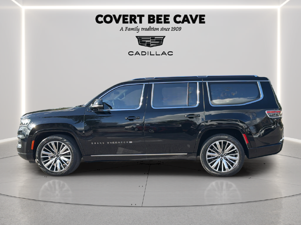 Used 2023 Jeep Grand Wagoneer Series III AWD/4WD image 4