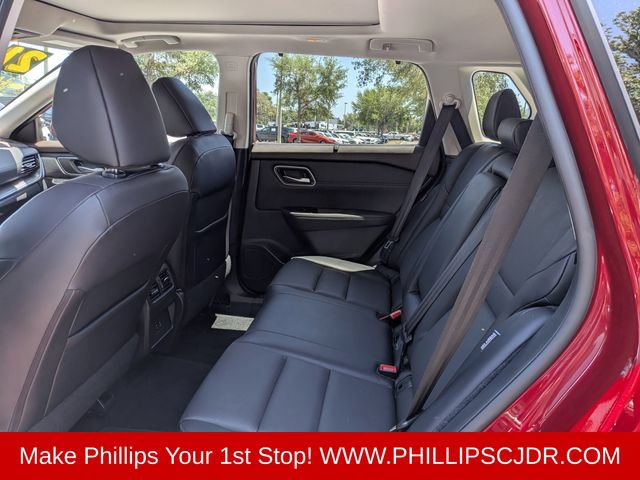 Used 2021 Nissan Rogue SV w/ Premium Package AWD/4WD image 13