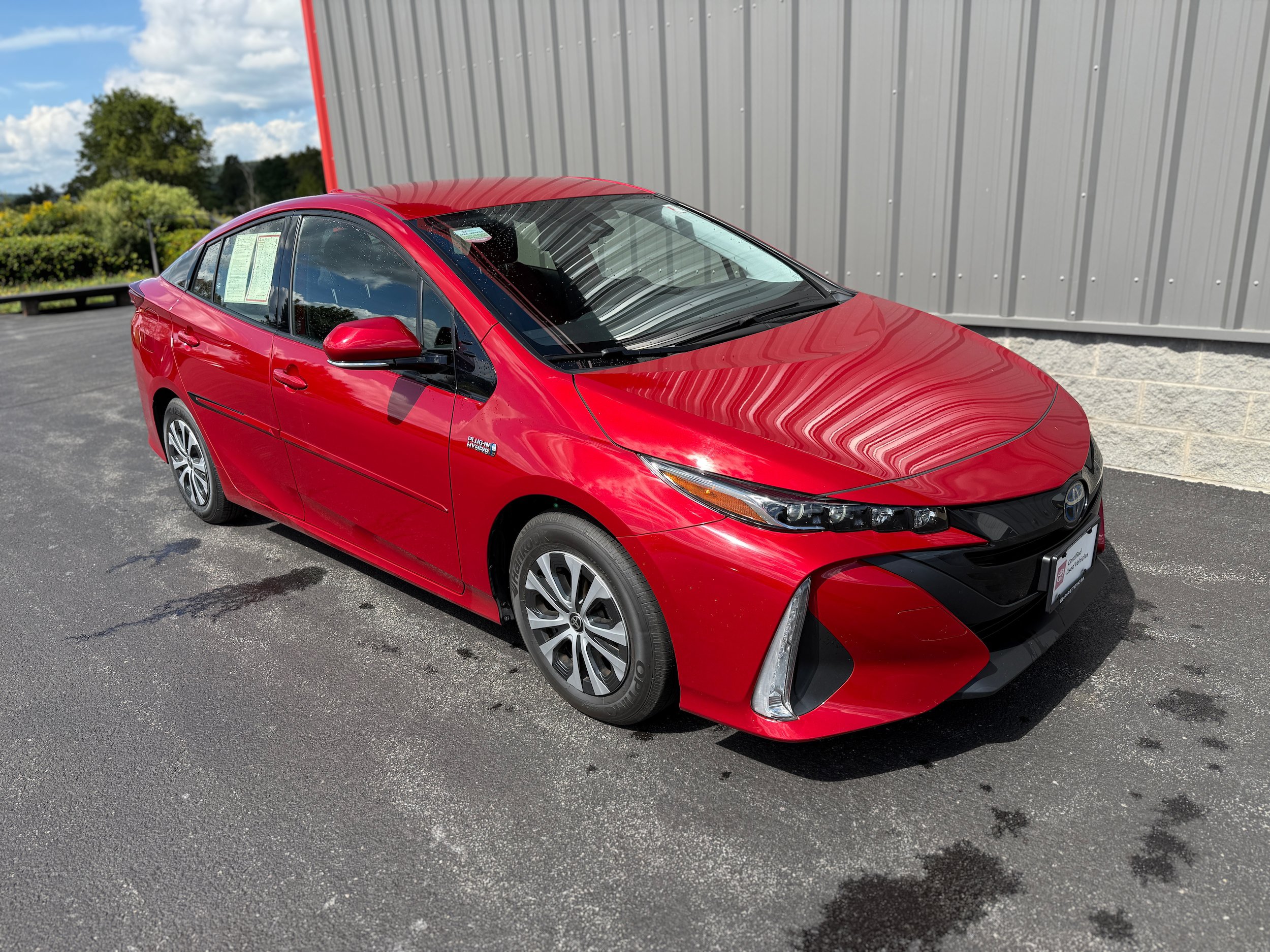 Certified 2020 Toyota Prius Prime LE w/ Carpet Mat Package FWD image 2