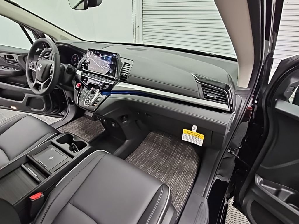 New 2026 Honda Odyssey Touring image 40