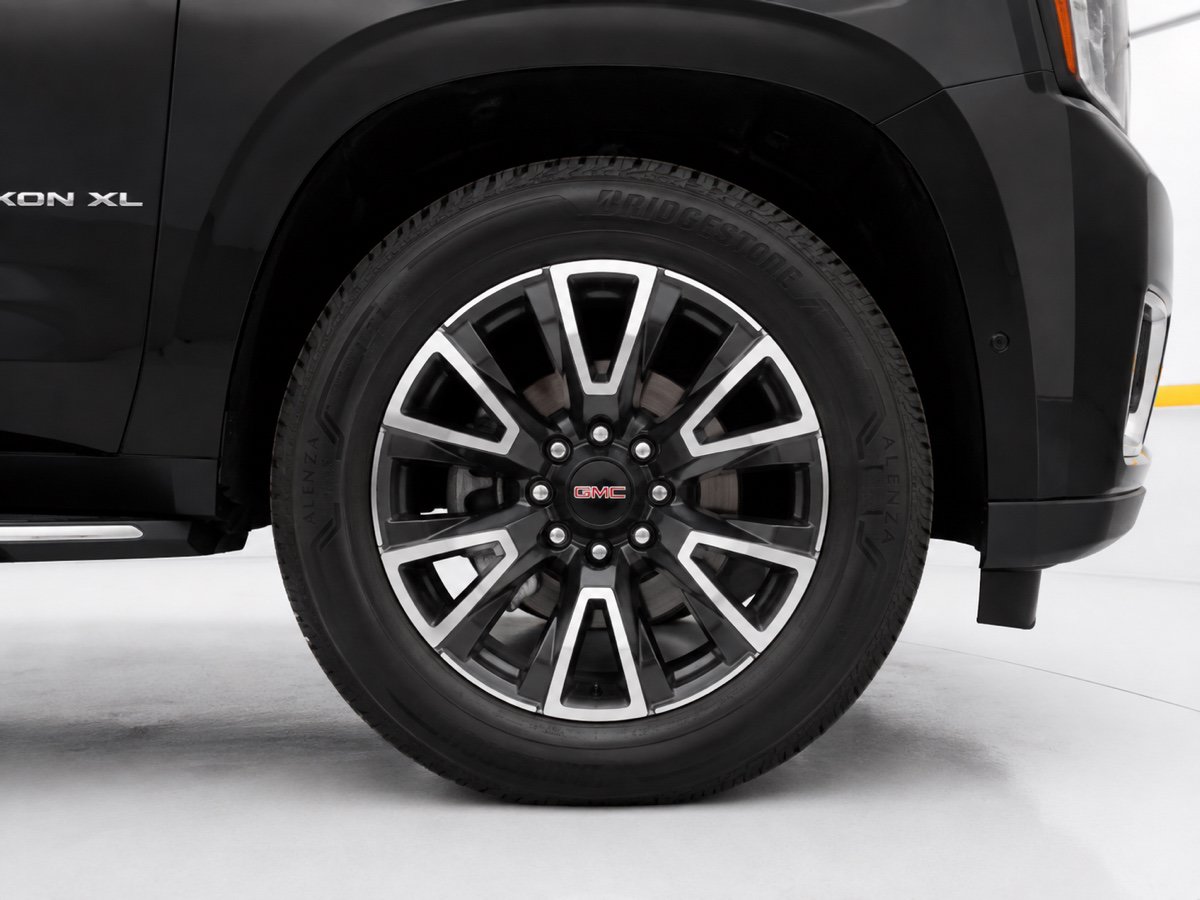 Used 2017 GMC Yukon XL SLT RWD image 9