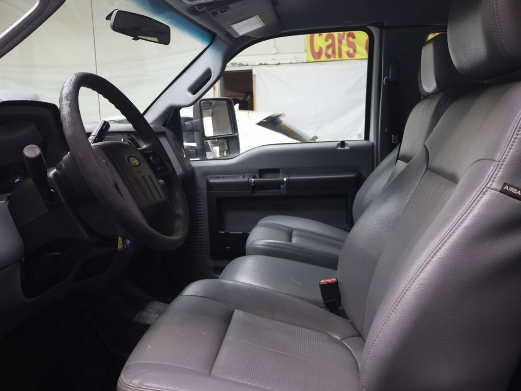 Used 2015 Ford F250 XL w/ Power Equipment Group AWD/4WD image 16
